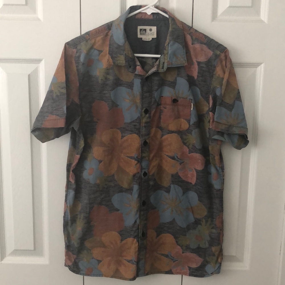 Pre-Owned Mens Aloha Reef Button Up Shirt Size Medium